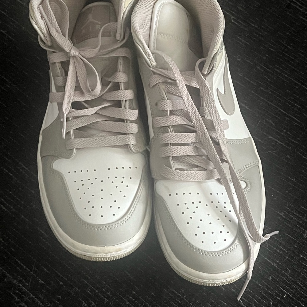 Nike High-Top Sneakers in White and Light Gray